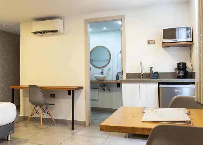 Hotel Bambu Milla De Oro Medellín