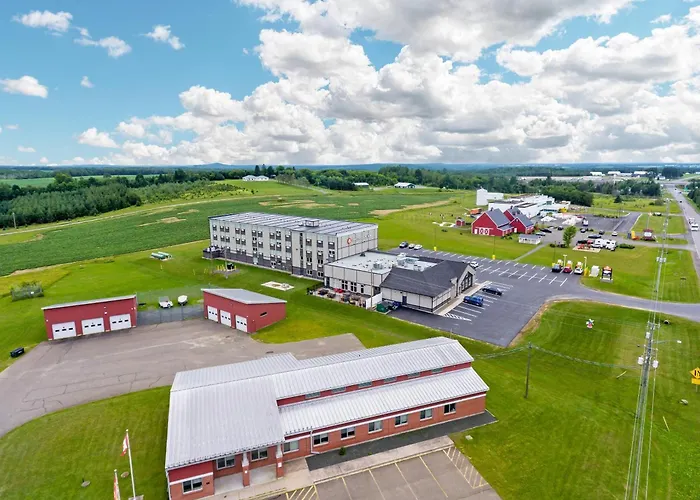 Amsterdam Inn & Suites, An Ascend Collection Hotel Florenceville-Bristol