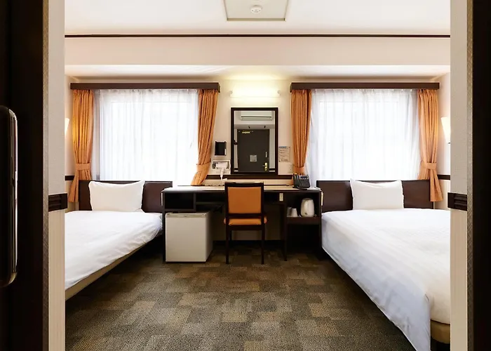 Toyoko Inn Kashiwa Eki Nishi Guchi