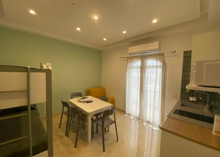 Villa Del Gaudio Rooms & Apartments Castellammare di Stabia