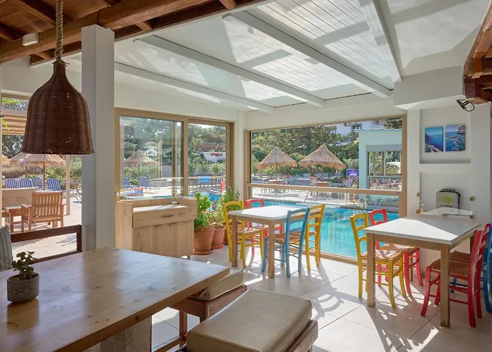 Spiros-Soula Thematic Suites Agia Pelagia 