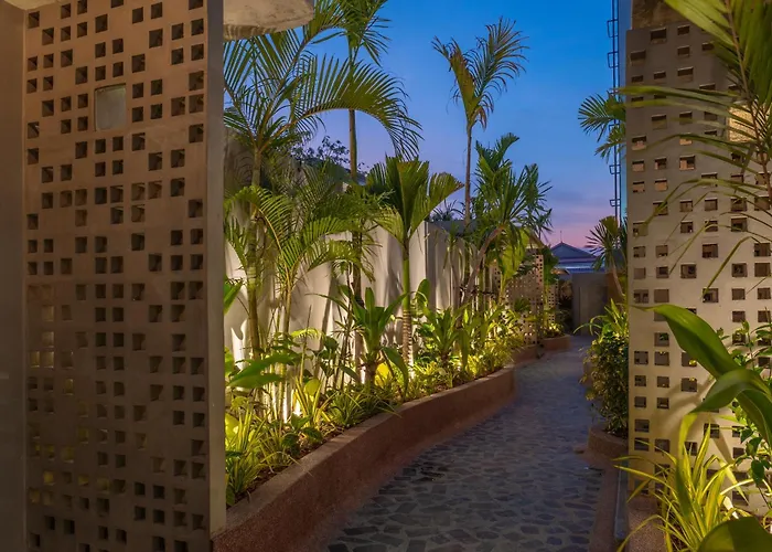 Two Seasons Siem Reap Hotel