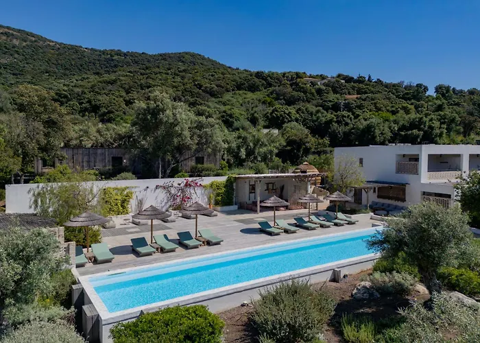 VILLA FLAKA Boutique Hôtel Confidentiel et Convivial Cargèse