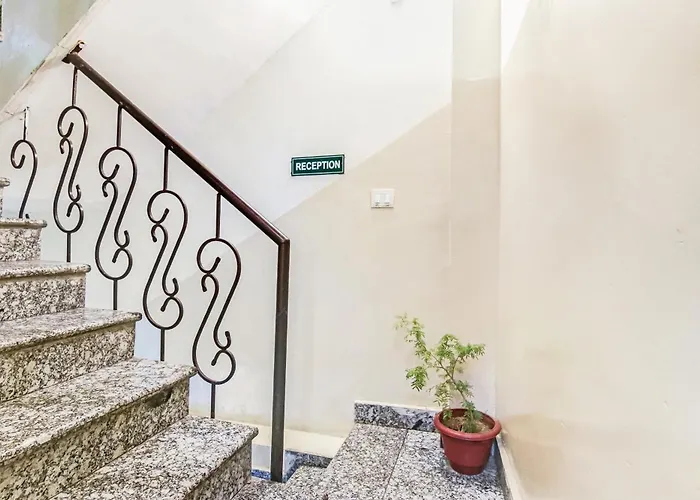 Super Hotel O Royal Green New Delhi