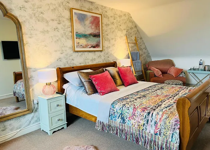 Number 2, Spacious Rooms, Near Ironbridge! Telford