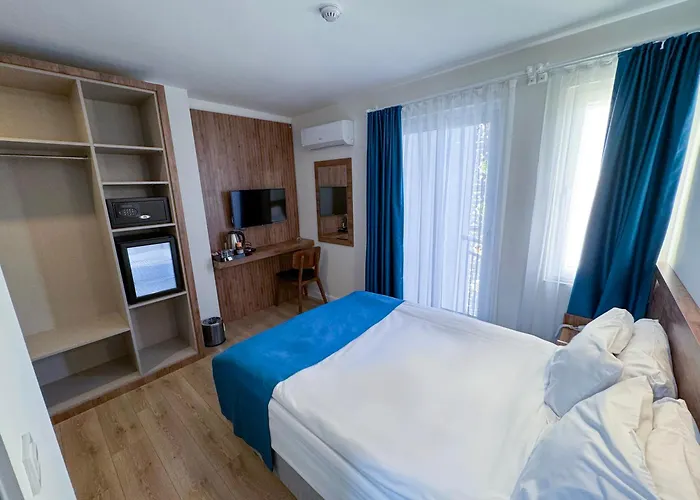 Premier Inn City Antalya
