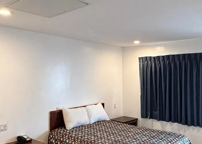 Budget Inn Whittier