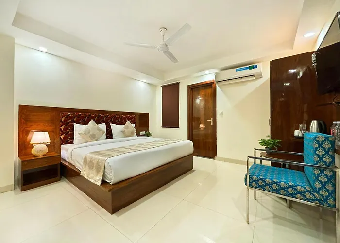 Hotel Emblem Suites Aerocity - Free Aiport Pickup Or Drop New Delhi