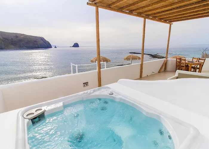 Salt Suites By Mr And Mrs White Pollonia