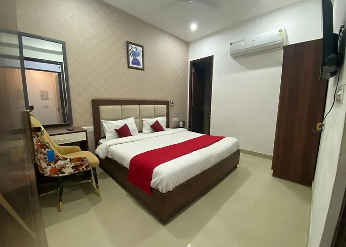 Royal Park Inn Greater Noida