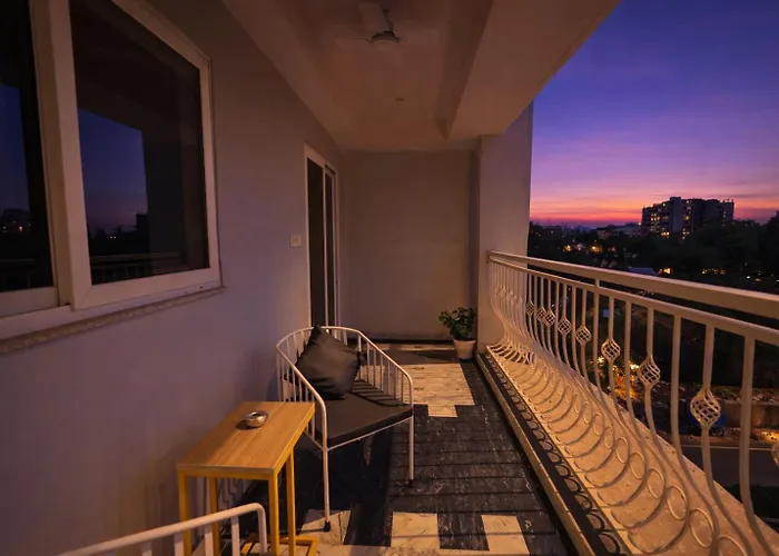 Phoenix Unmatched Comfort - Hotel Near Fateh Sagar Lake Udaipur