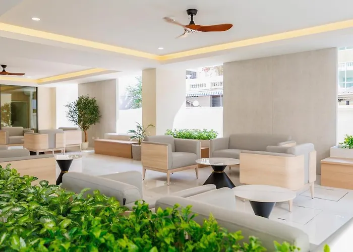 B2 Huai Khwang Boutique & Budget Hotel กรุงเทพมหานคร