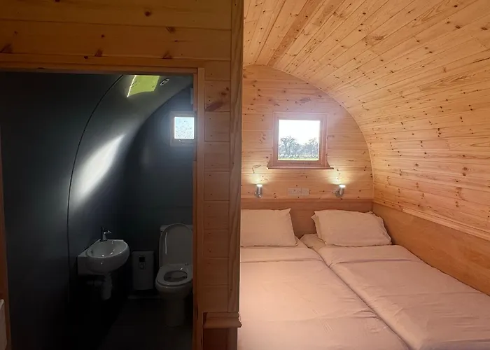 Rodway Hill Golf & Eco Pod Hotel Gloucester