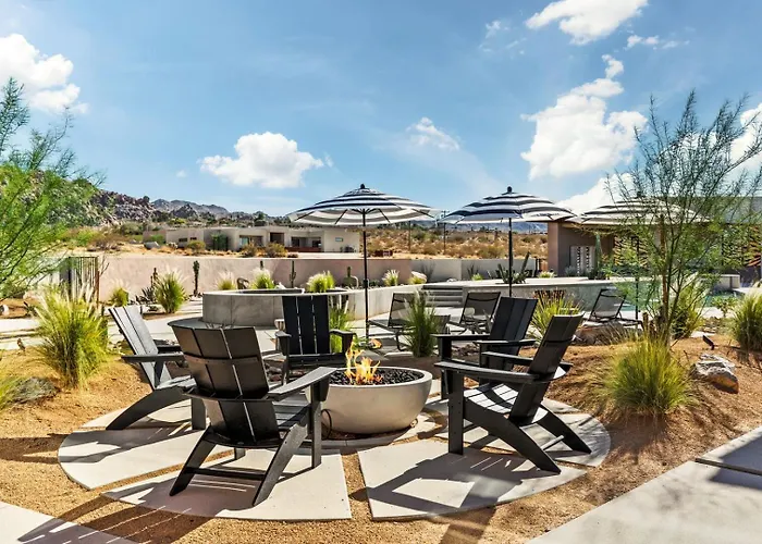 Peak By Fieldtrip - 8 Bedroom Modern Oasis - 2 Pools Joshua Tree