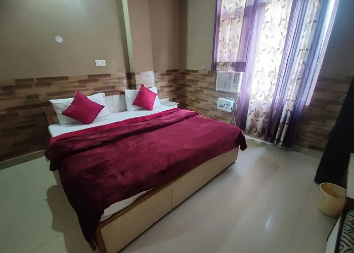 Hotel Ishaan International Near Yatra Parchi Counter Katra 