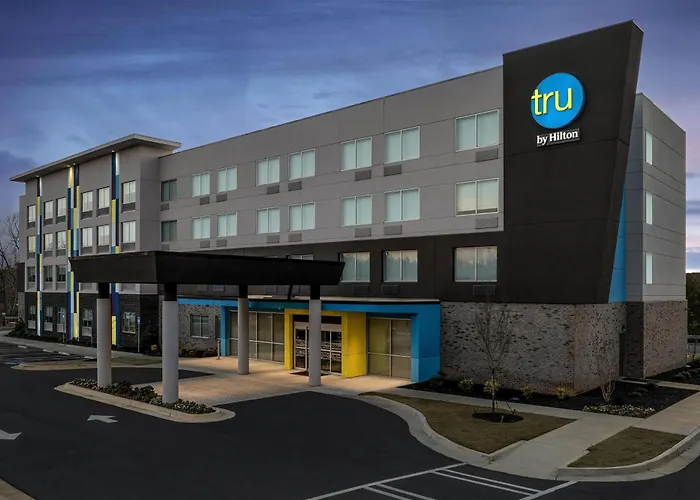 Tru By Hilton Stockbridge Hotel
