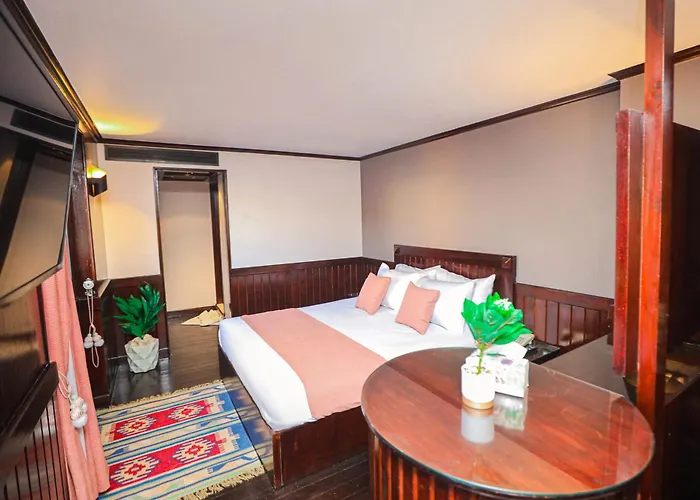 You Nile View Hotel Giza