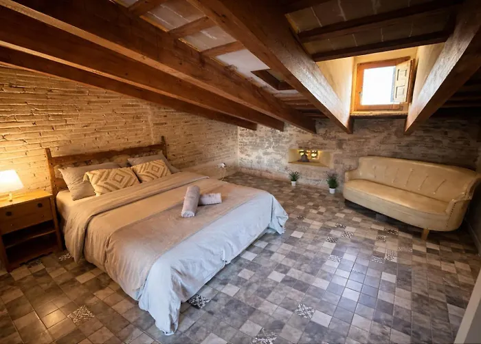 Kiwi Rooms Auto Check-In Valencia