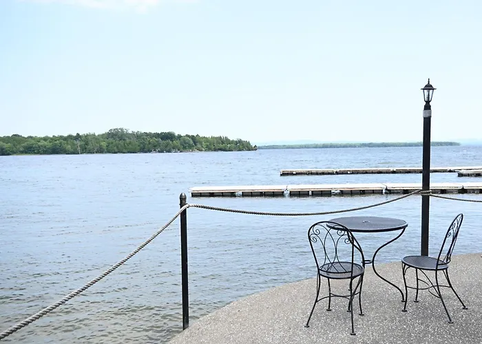 North Hero House Inn And Resort