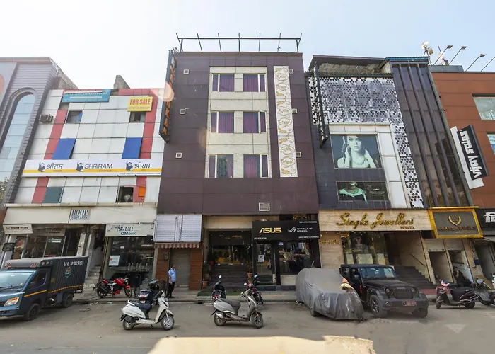 Hotel Ashoka International-Near Ganga Ram & Blk Hospital At Karol Bagh Metro Station New Delhi