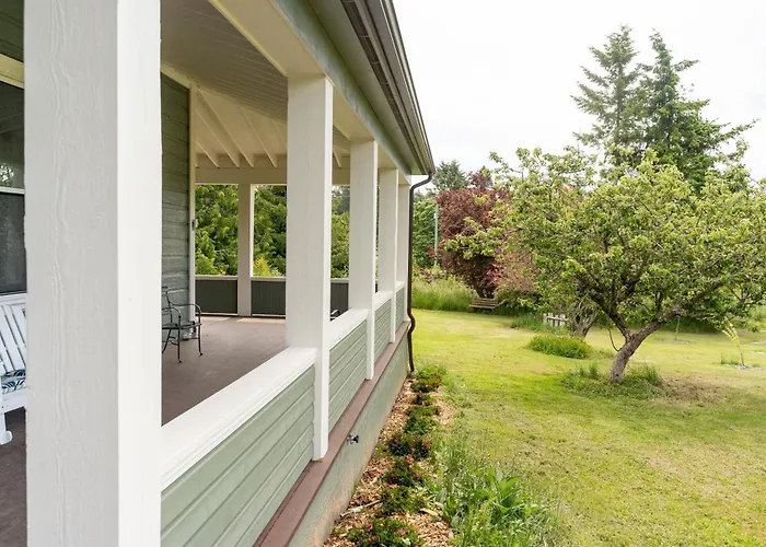 Woodside Farm Country Inn Sooke