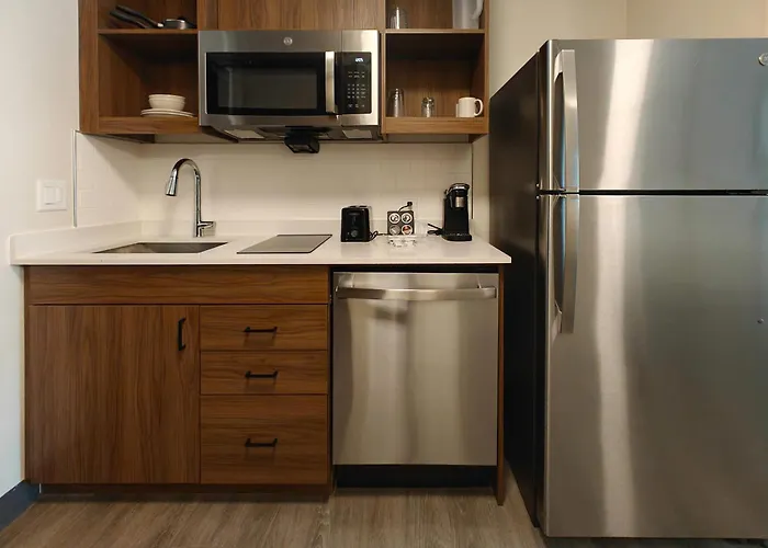 Everhome Suites Brownsville