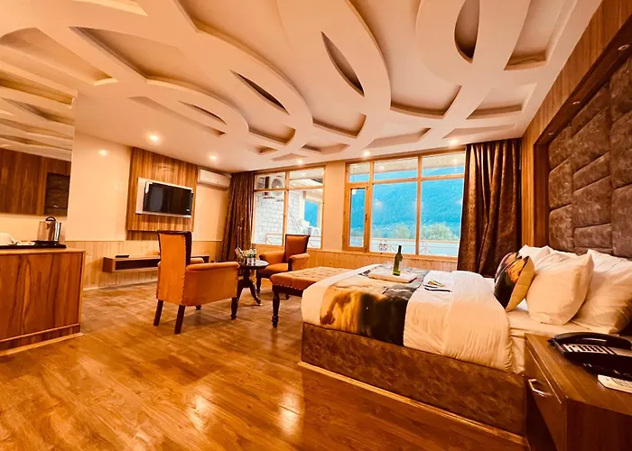 Hill Rver Resort Central Heated And Air Cooled - Near Mall Road Manali 