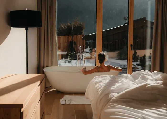 Laerchenlodge Skyspa And Rooftop Pool Inklusive Stubai Supercard Fulpmes