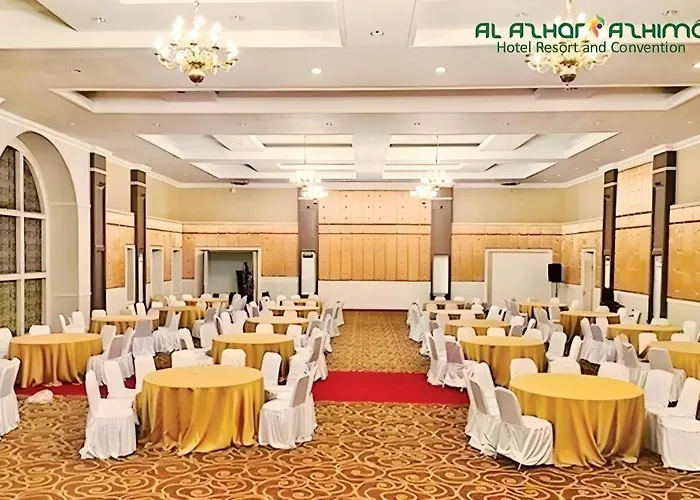 Azhima Resort And Convention Surakarta 