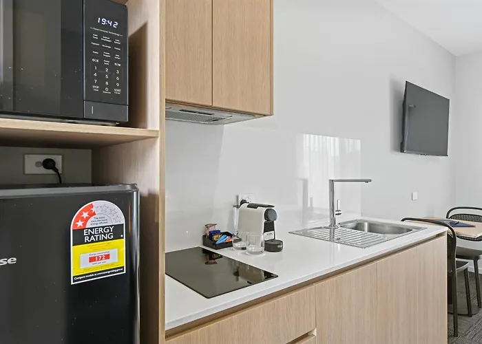 Avenue West Studio Units Toowoomba