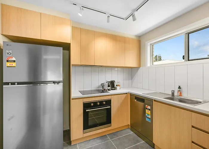Avenue West Studio Units Toowoomba