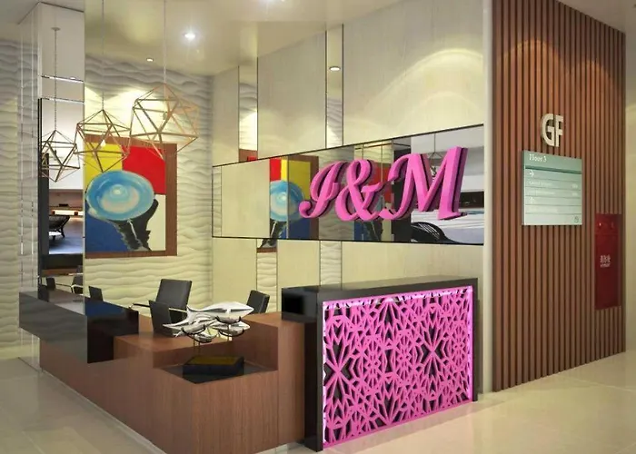 I&M Hotel Billiard Surabaya