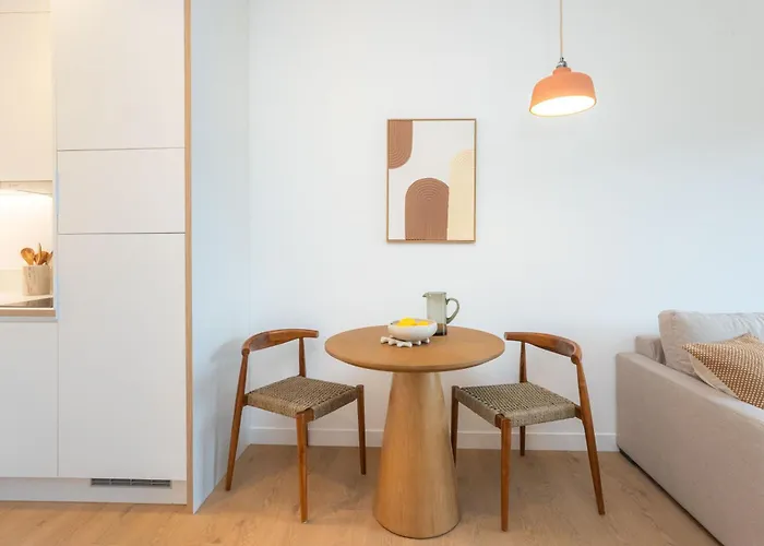 BABEL COMMUNITY Hôtel Montigny Versailles