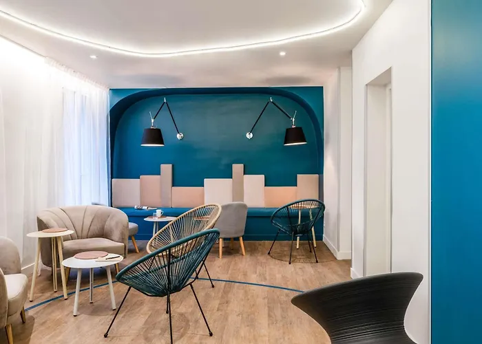 Ibis Styles Asnieres Centre Hotel