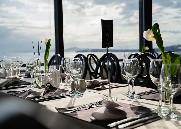 Coral Hotel Atenas