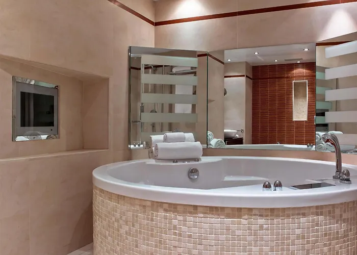 Готель Hilton Diagonal Mar Барселона