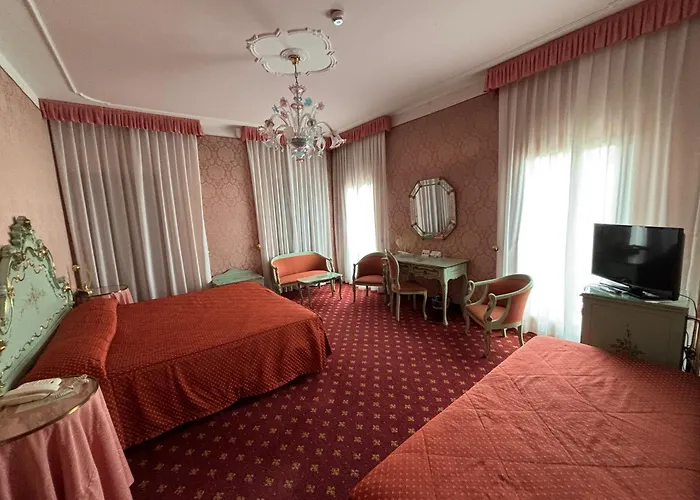 Hotel Rialto Venedik