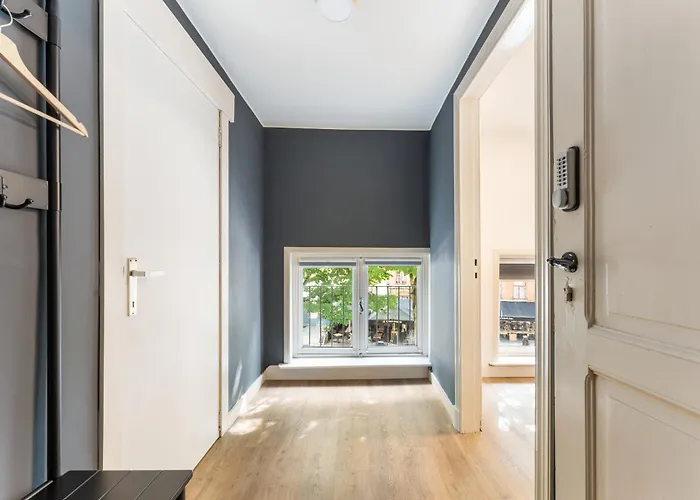 Lake Suites Bruges