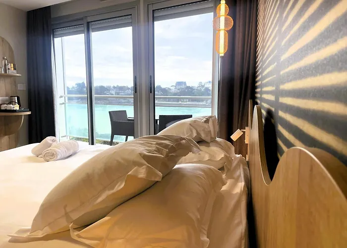 Best Western Hotel Le Crystal Dinard