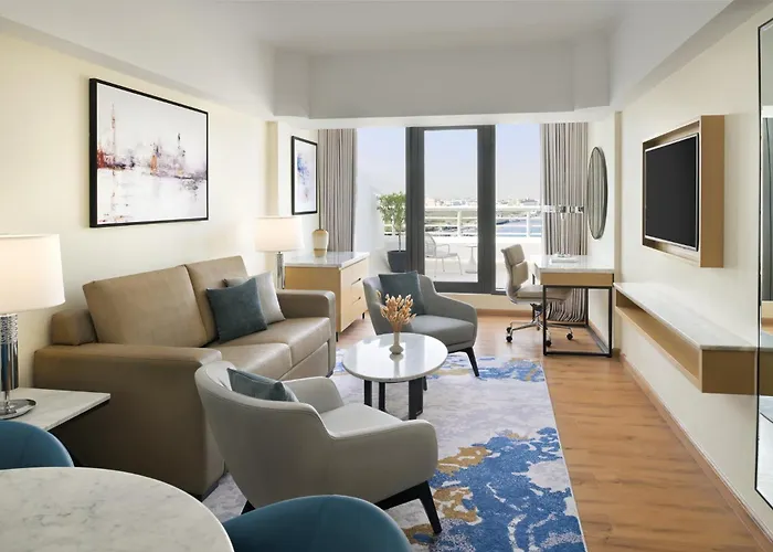Crowne Plaza Muscat By Ihg Hotel