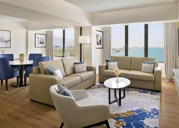 Crowne Plaza Muscat By Ihg Hotel