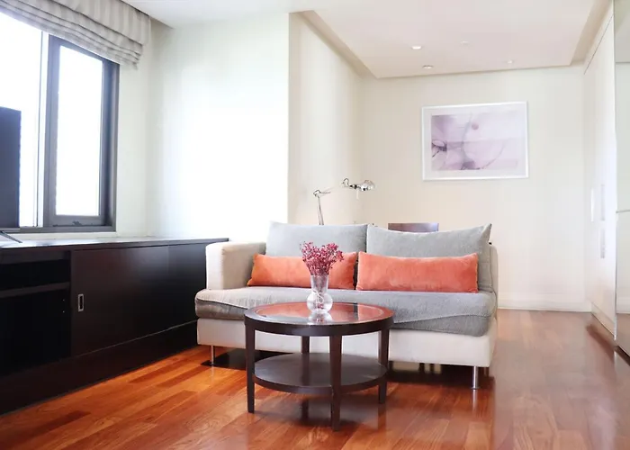 Hotel The Quarter Saladaeng By Uhg Bangkok