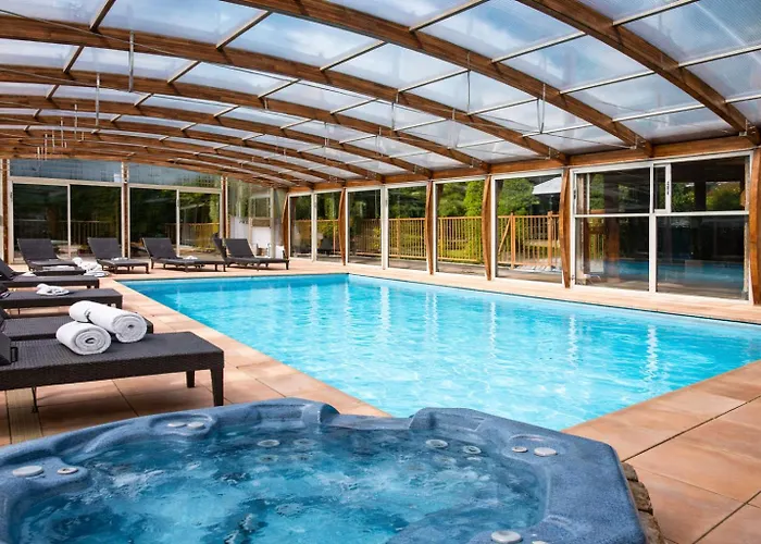 Logis Hotel-Restaurant Spa Le Lac Embrun
