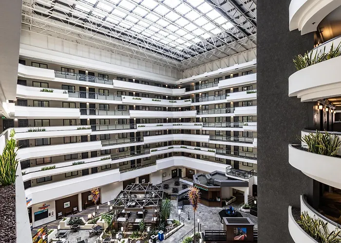 Embassy Suites Los Angeles - International Airport/North