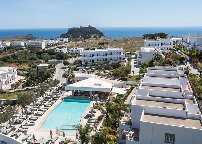 Lambis Studios & Apartments Lindos