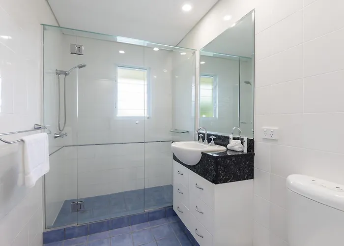 Balboa Apartments Port Douglas