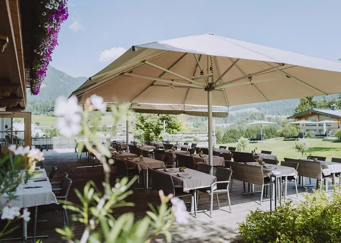 Farmhotel & Chalets Grosslehen Fieberbrunn