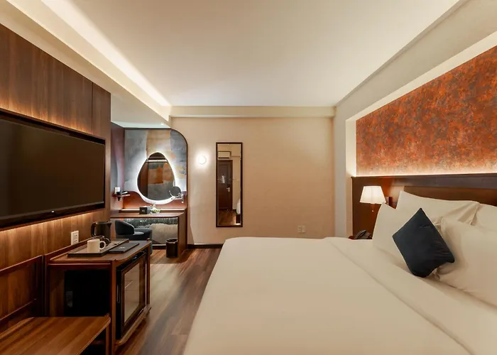 Kin Hotel Ly Tu Trong Edition Ho Chi Minh City