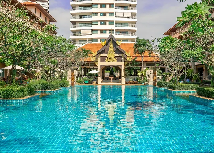Avalon Beach Resort Pattaya