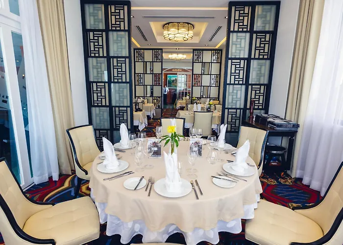 Hotel Cambodiana Phnom Penh